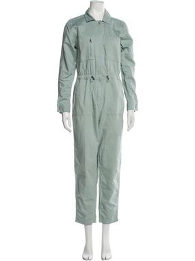Outerknown Station Jumpsuit 🌿
BNWT 
Size S/P